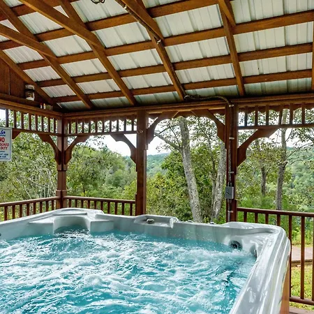 Doolittle Mountain Villa